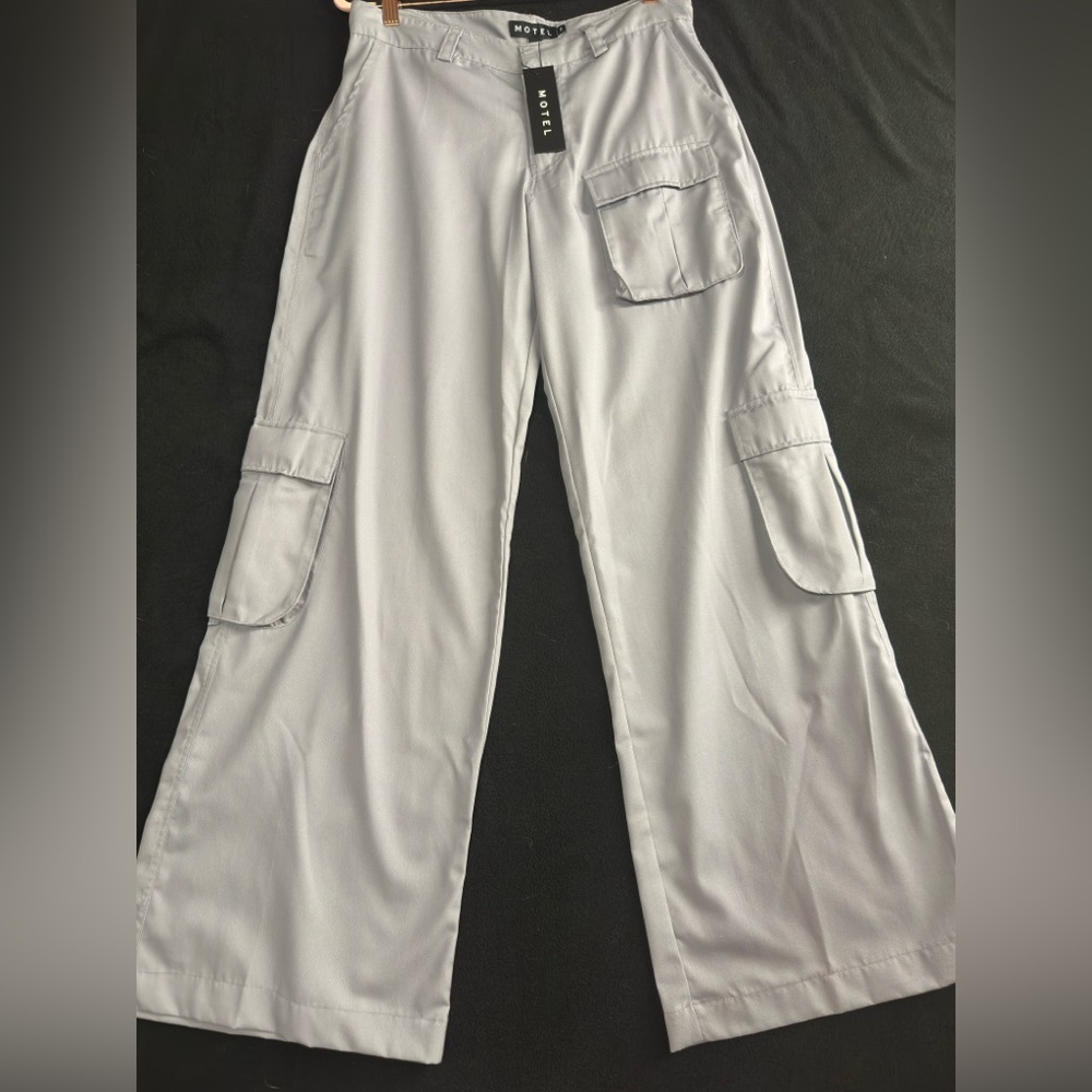 Motel Rocks Light Gray Cargo Pants - Picture 2 of 5